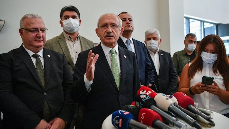 Kılıçdaroğlu’ndan canlı yayında adaylık açıklaması…