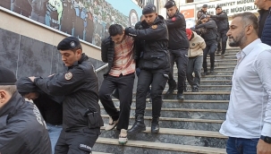Tacikistanlı çete Fatih’te çatıştı: 1 ölü, 2 yaralı