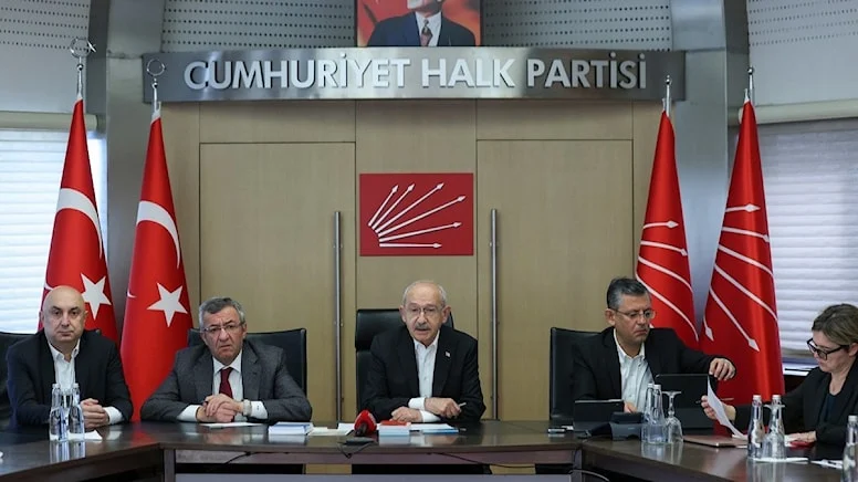 CHP 'den Kılıçdaroğlu’na tam yetki verildi