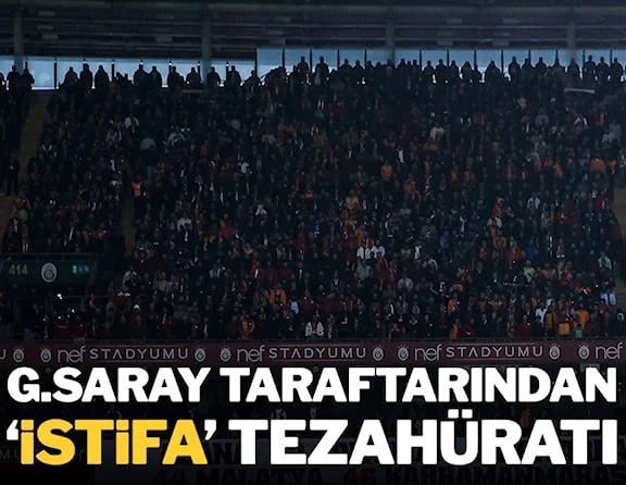 Galatasaray tribünlerinde ‘ HÜKÜMET İSTİFA ' sesleri
