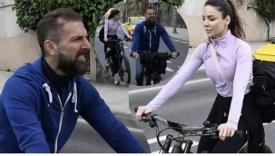 Harun Tan gizemli kız arkadaşıyla sahil turunda! Rahat tavırları dikkat çekti
