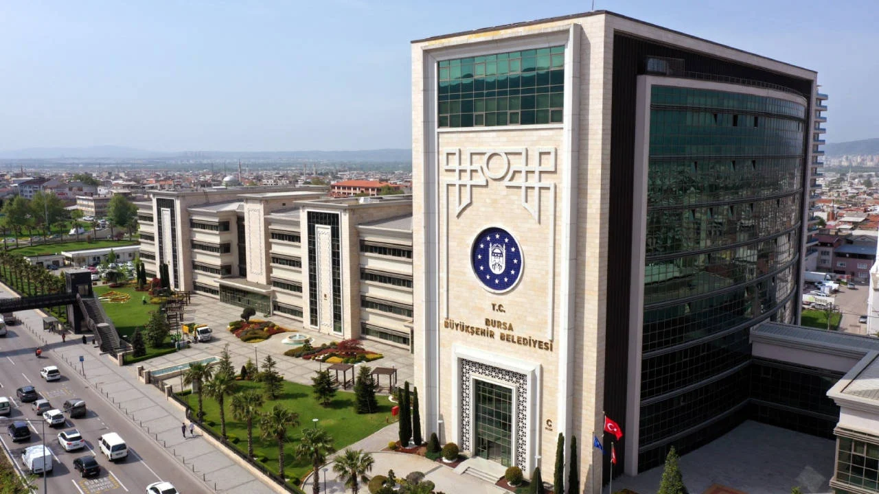 AKP’li isimler yedi, fatura CHP’ye kaldı